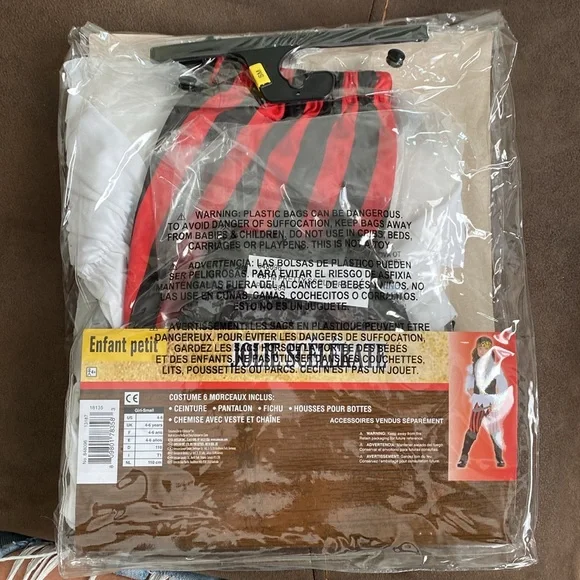 Pretty Scoundrel - Pirate Costume - Child Small - Picture 5 of 5